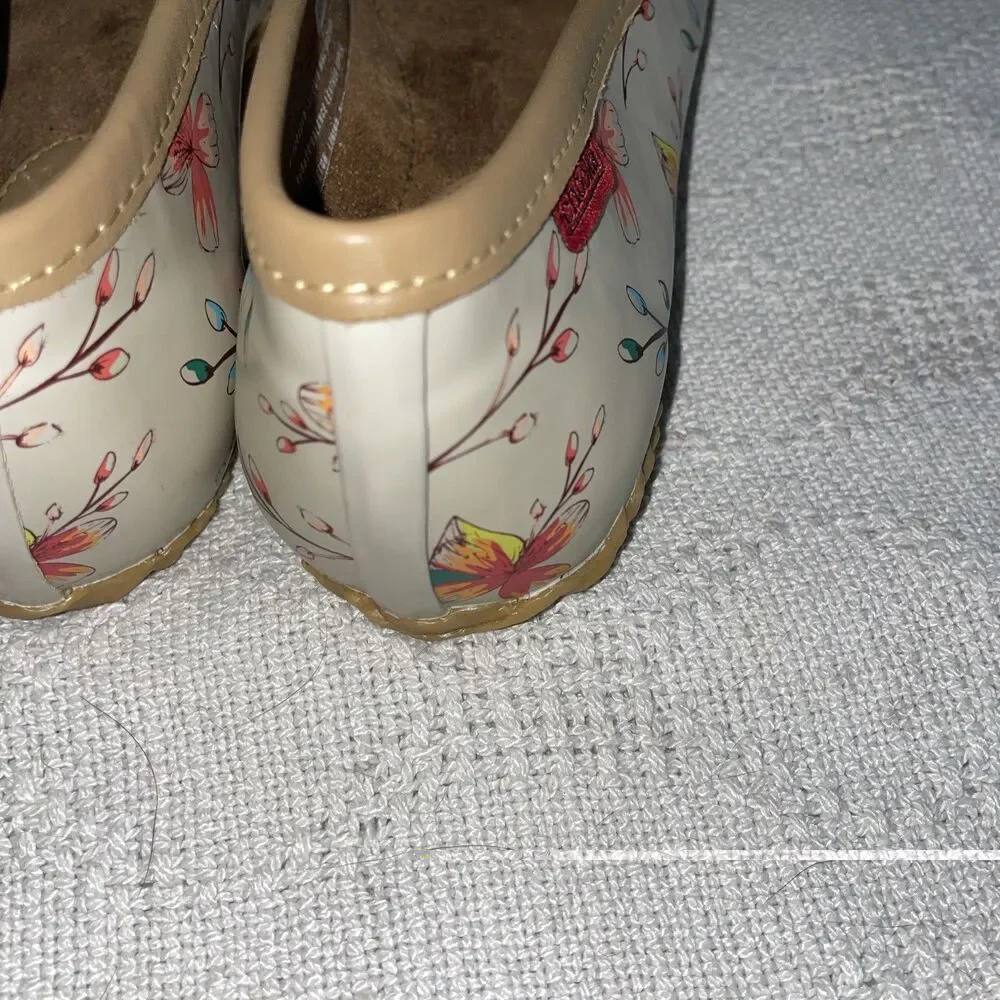 Chooka Women’s Rain Shoes Size 9 M Beige Floral Outdoors Weather Comfort